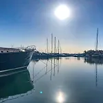 Modern - Les Pieds Dans L'eau - Saint-tropez 4 Cogolin