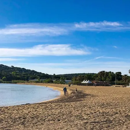 Modern - Les Pieds Dans L'eau - Saint-tropez 4 *